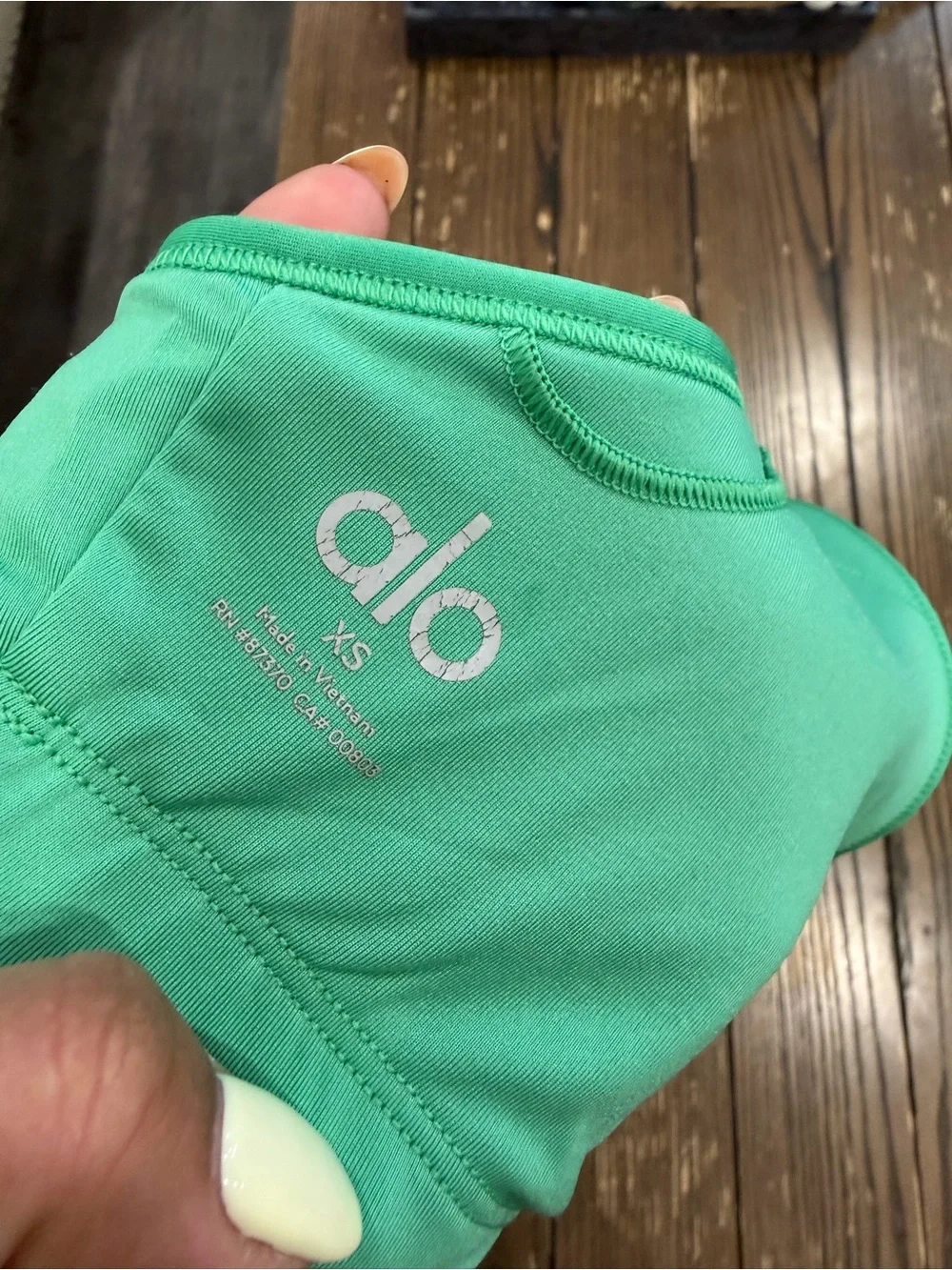 ALO Yoga Ribbed V-Neck Sports Bra in Mint